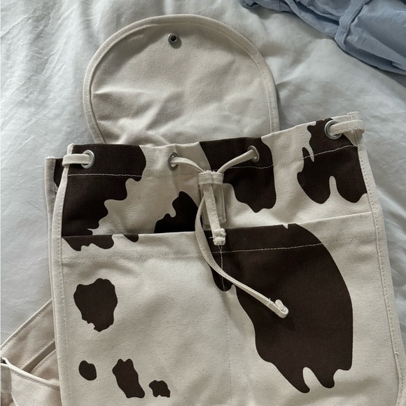 Baggu Cow Print Canvas Backpack - Picture 2 of 4